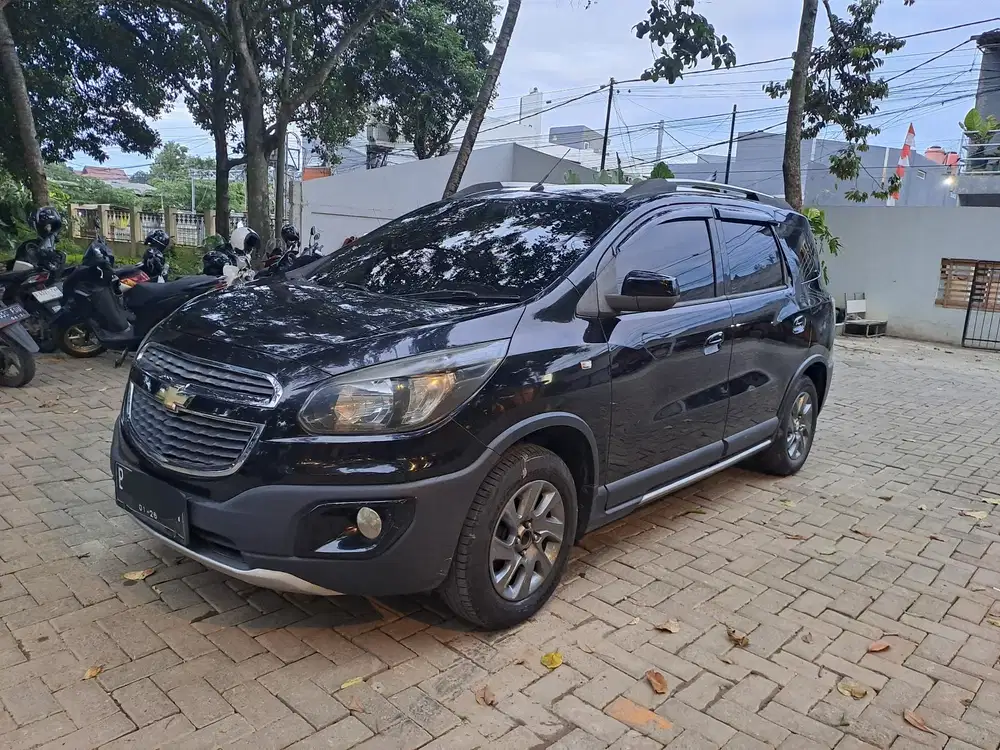 Chevrolet Spin 2015 Bensin