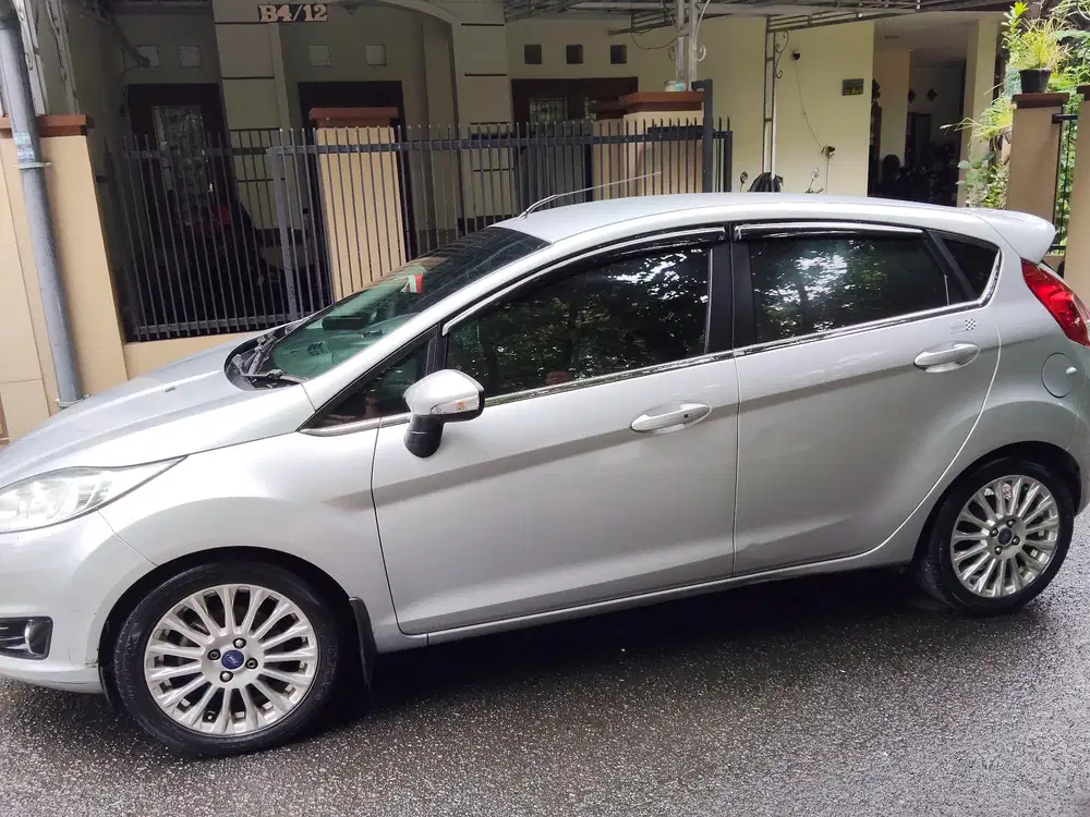 Ford Fiesta 2014 Bensin
