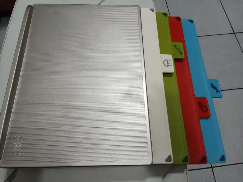 PRELOVED : Set Talenan JOSEPH JOSEPH, Masih Bagus, COD Cijantung Dsk