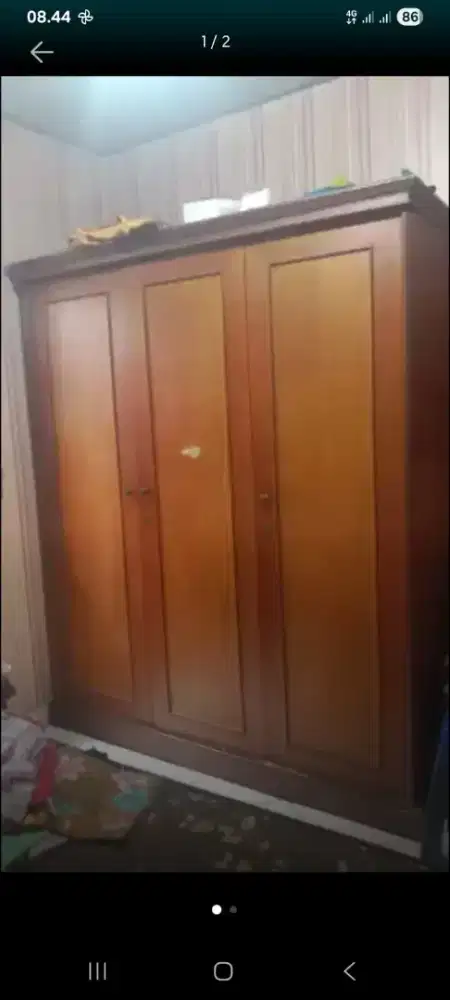 Di jual lemari bekas sprti baru