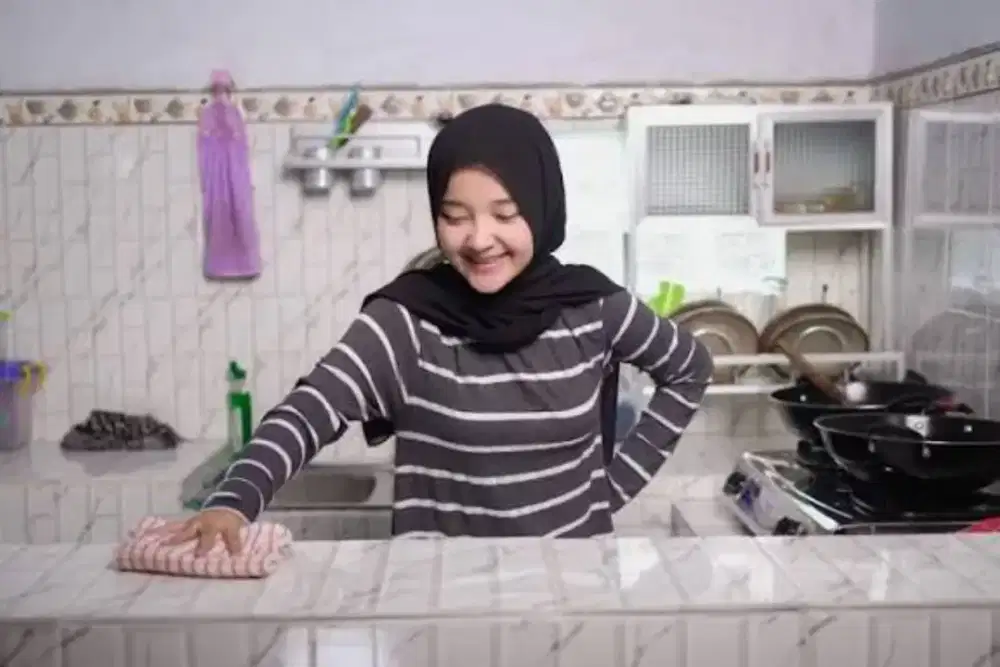 Freelance asisten rumah tangga