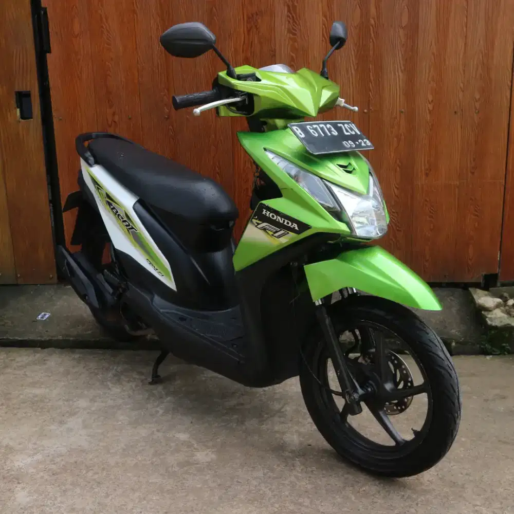 BEAT FI 2013 SURAT LENGKAP MESIN ADEM SIAP PAKE