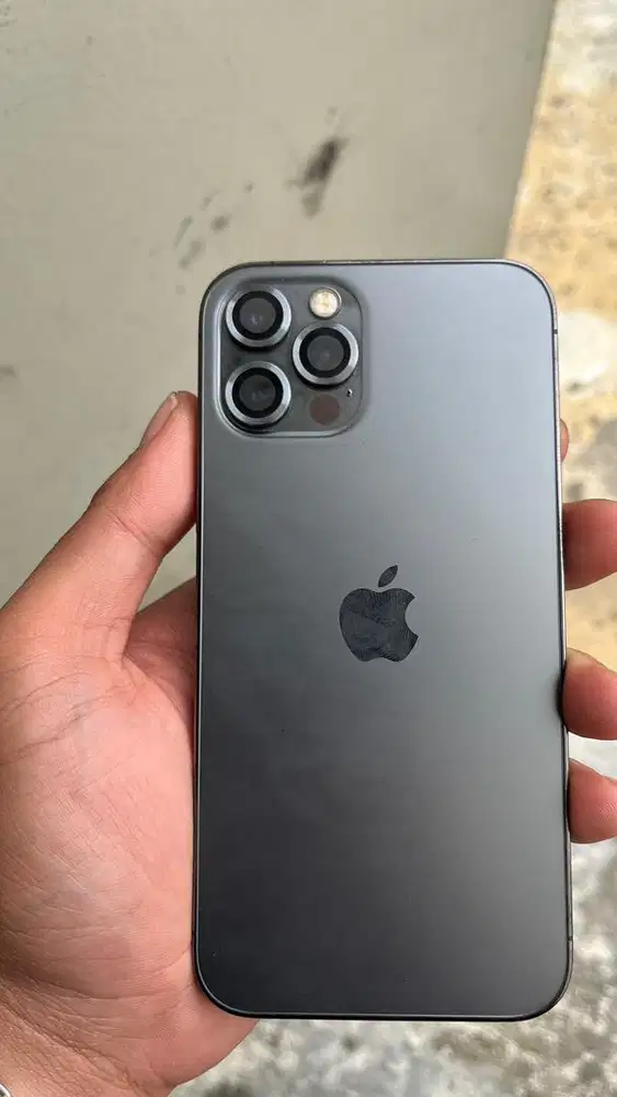 Iphone 12 pro lengkap