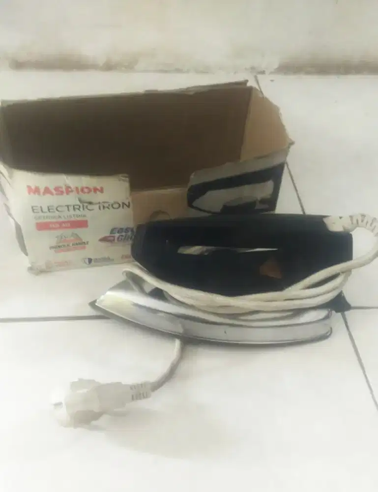 Setrika Maspion