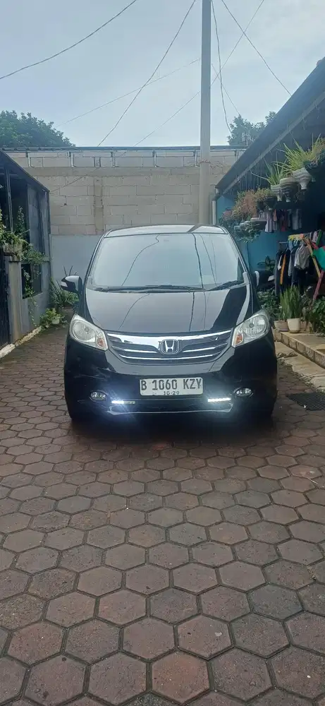 Honda Freed psd  2014 Bensin