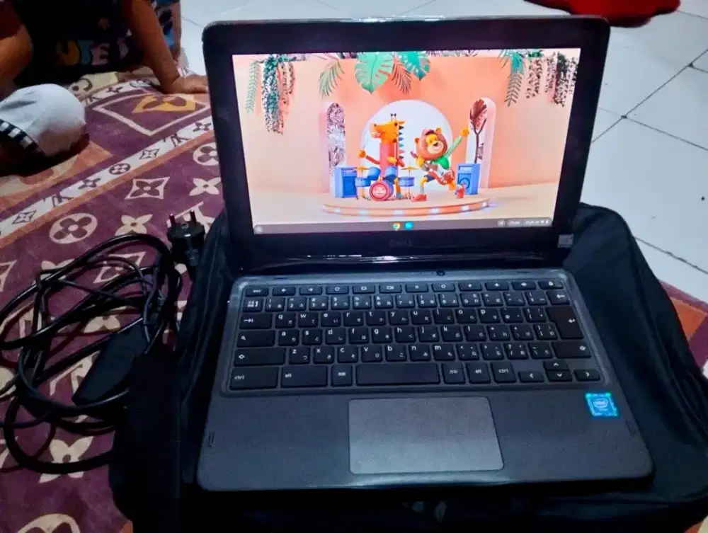 Laptop/Dell Chorembook 3100 2in-1 !.