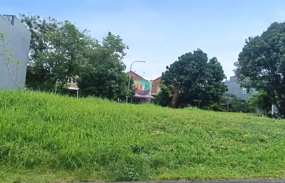 Dijual cepat tanah hook di perumahan legenda wisata Cibubur