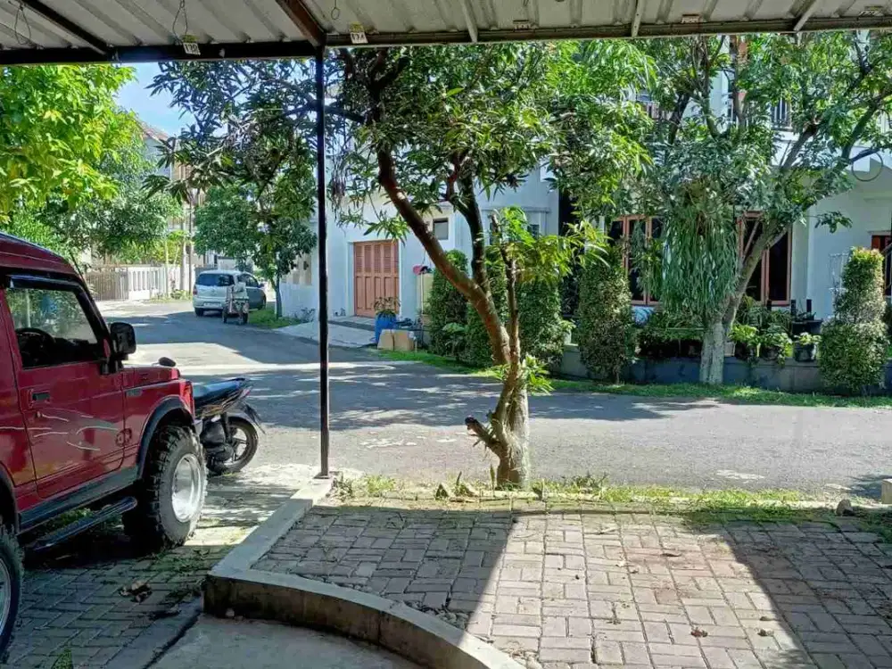 JUAL RUMAH PINUS REGENCY BANDUNG