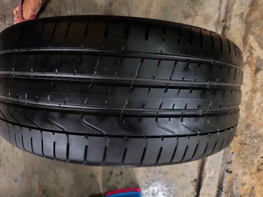 Pirelli pzero 265 45 R20