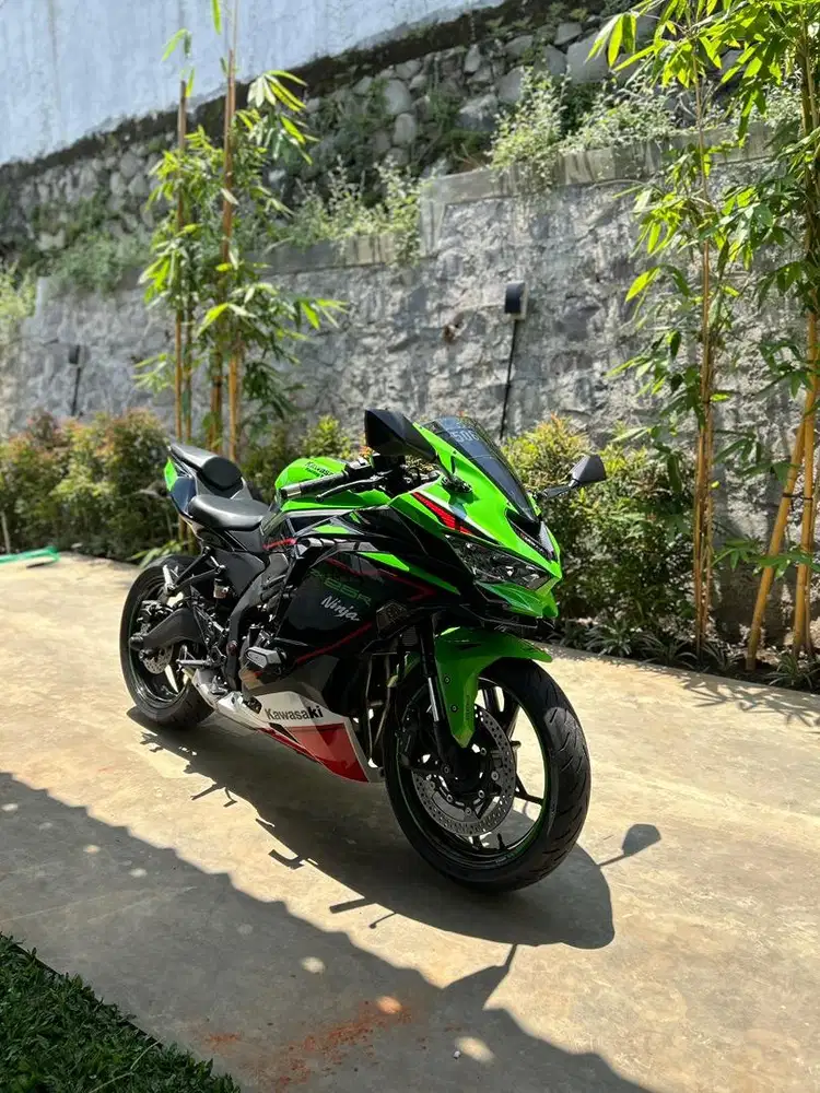 Kawasaki ZX25R Special Edition Tahun 2021 ZX-25 KRT Edition