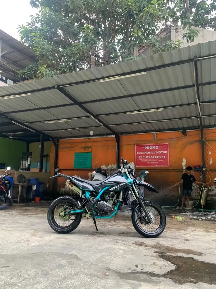 Jual supermotor WR 155 R