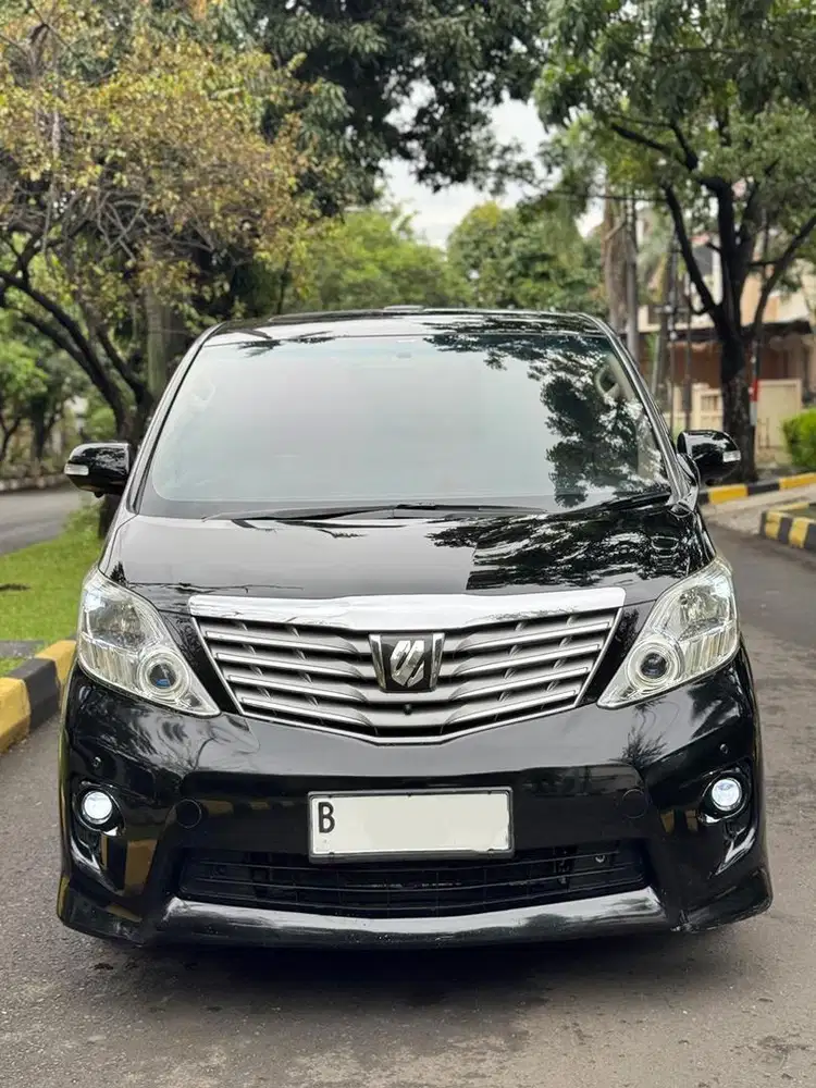 Toyota Alphard S 2010 AT Istimewa