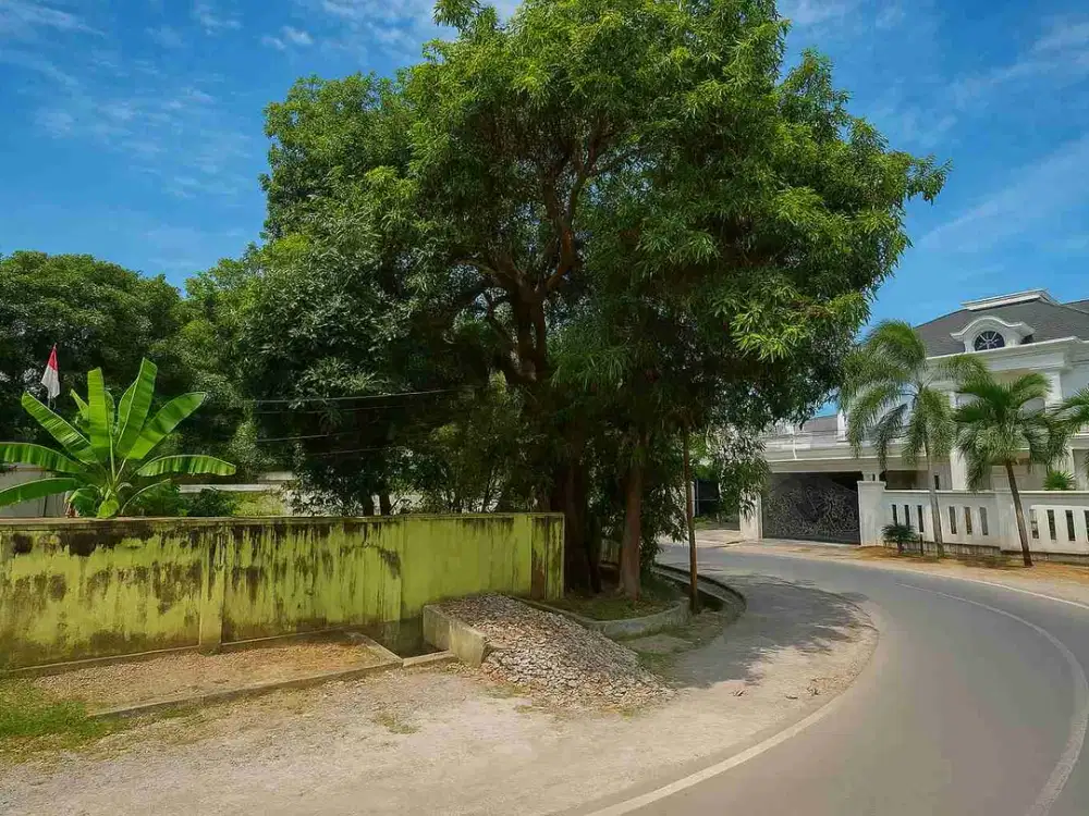 Jual Tanah Kosong 292m2 Sudut Dekat Hotel Claro Makassar