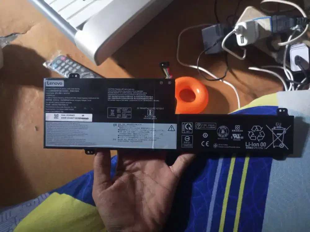 Baterai laptop Lenovo