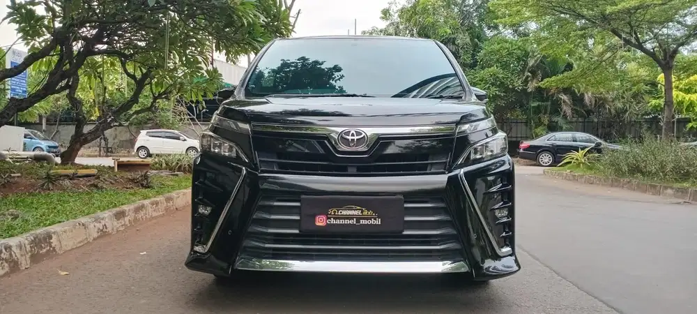 TOYOTA VOXY 2018 ANTIK ISTIMEWA JARANG ADA
