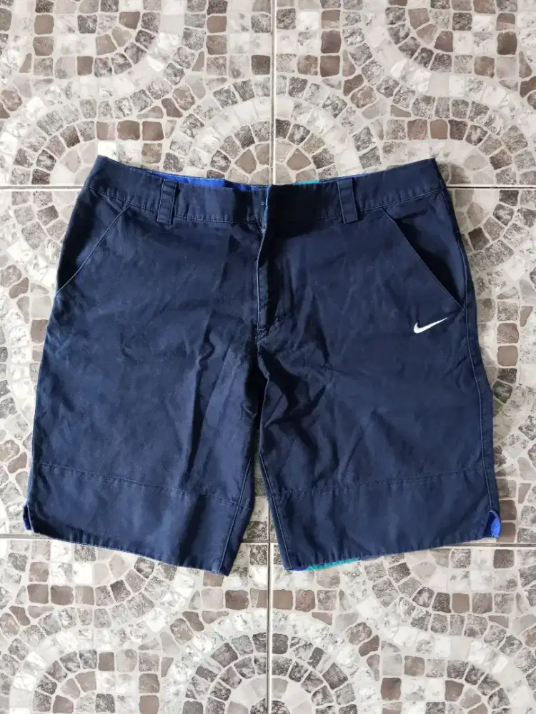 Nike Celana Pendek