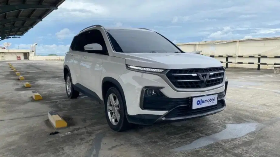 TERMURAH Wuling Almaz 1.5 Smart Enjoy 5-Seater Bensin-AT 2021 8RQ B