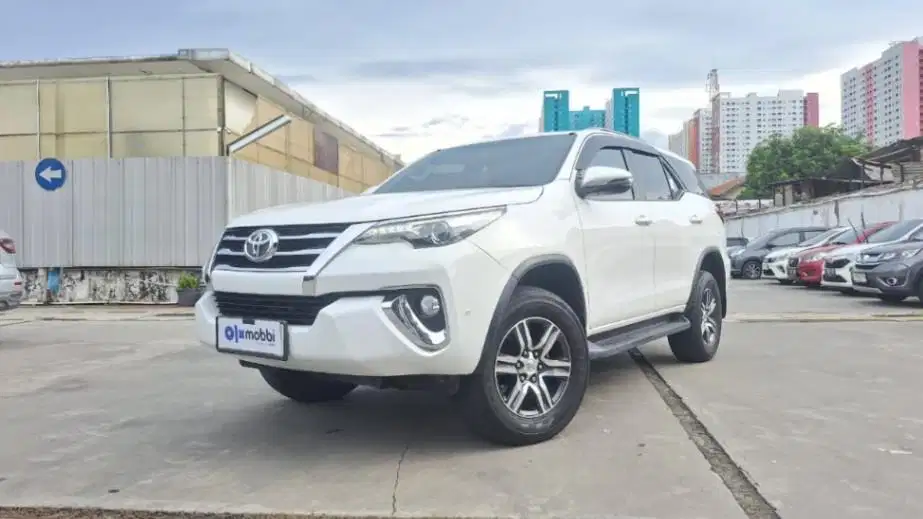 Toyota Fortuner 2.4 G Solar-AT 2019 Putih