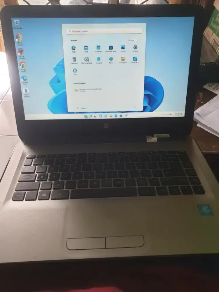Laptop HP ram 8gb 500Gb original baterai awet 3jam