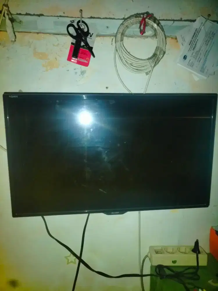 Sharp Aquos 24 in