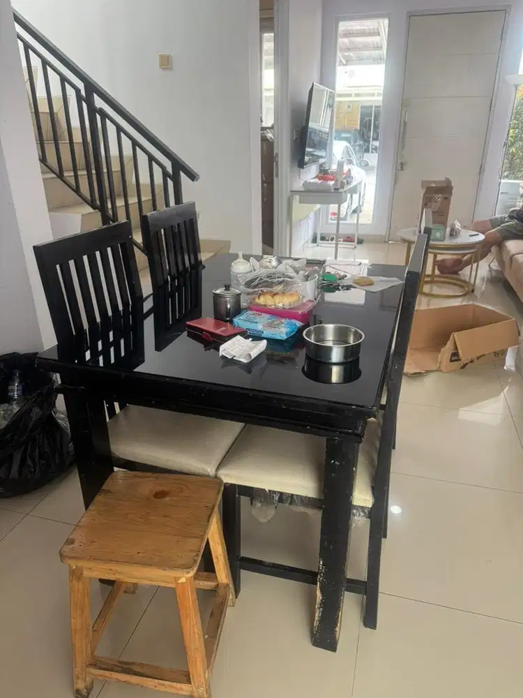 dijual meja makan
