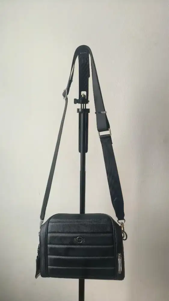 Preloved tas selempang pria