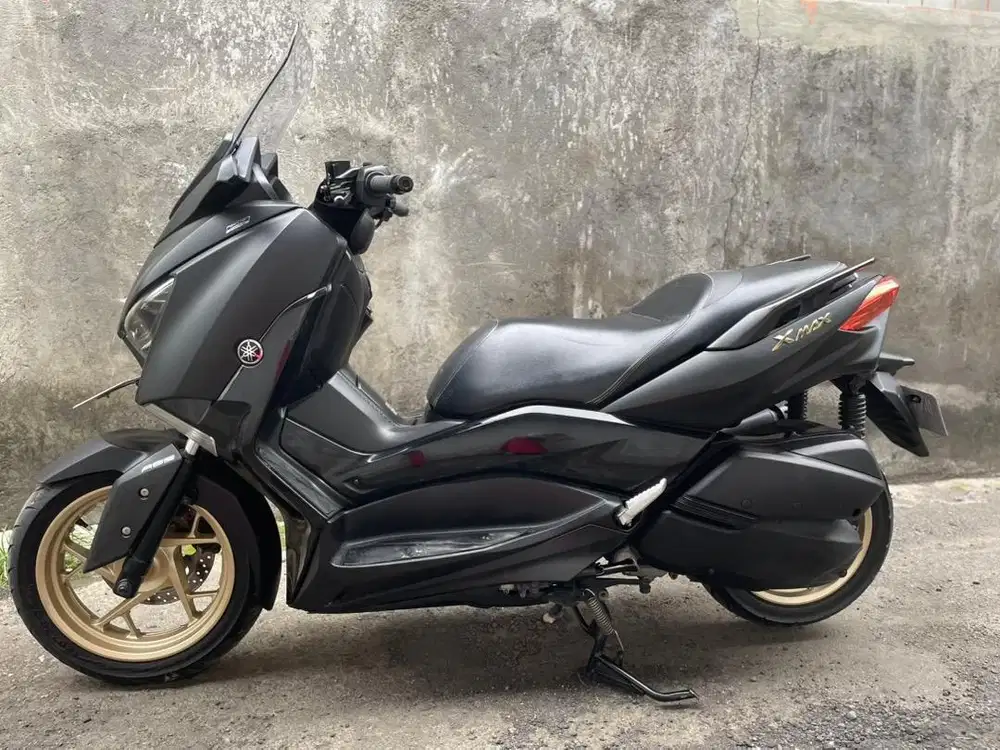 Xmax 2020 dp 18 jt // bintang dewata motor //