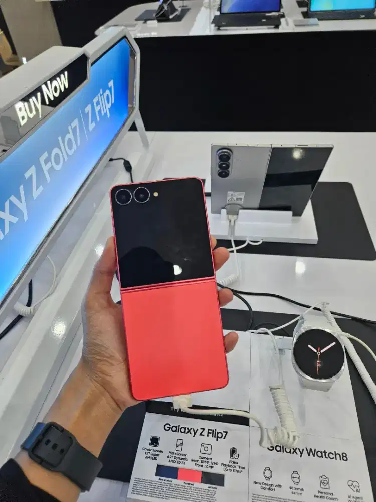 SAMSUNG GALAXY Z FLIP 7