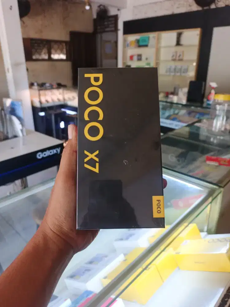 Berminat silahkan WA Poco X7 5G 12/512 Garansi resmi 15bln