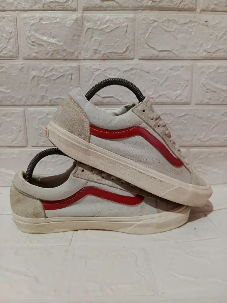 Vans style 36 marshmellow racing red