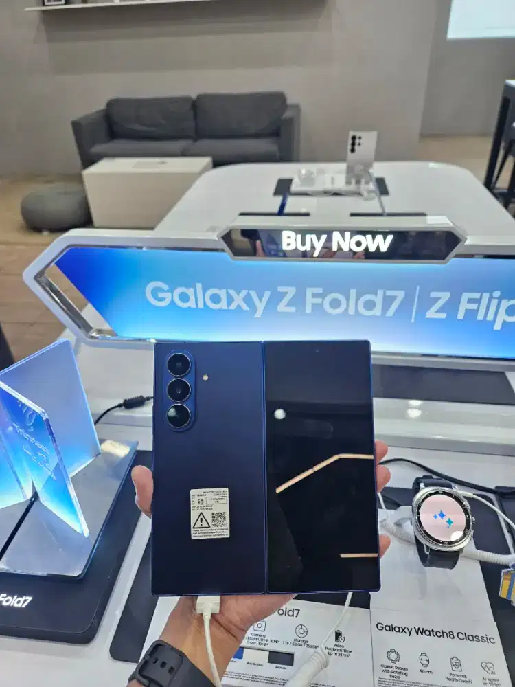 SAMSUNG GALAXY Z FOLD 7