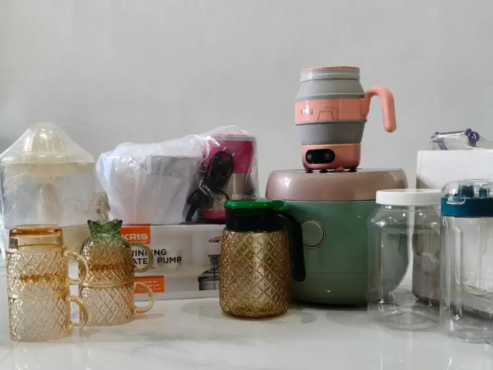 Aneka perlengkapan dapur elektronik