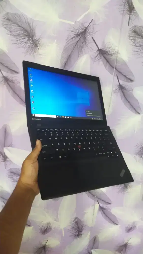 Thinkpad x250 core i3