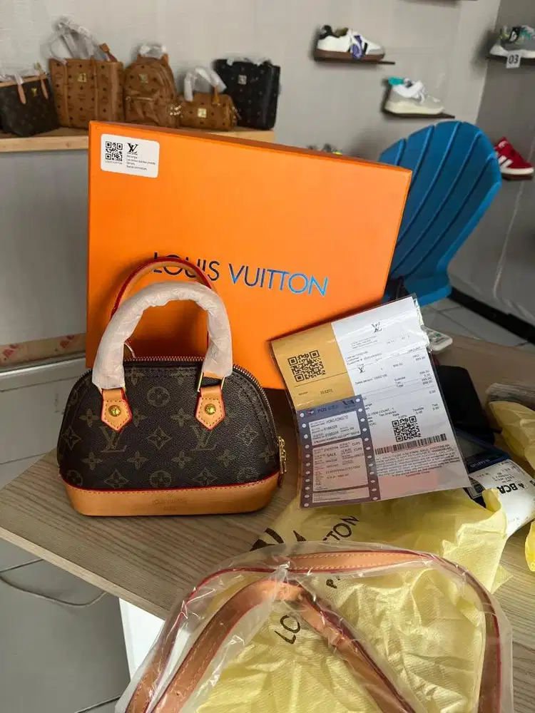 Louis Vuitton Nano Alma – Monogram