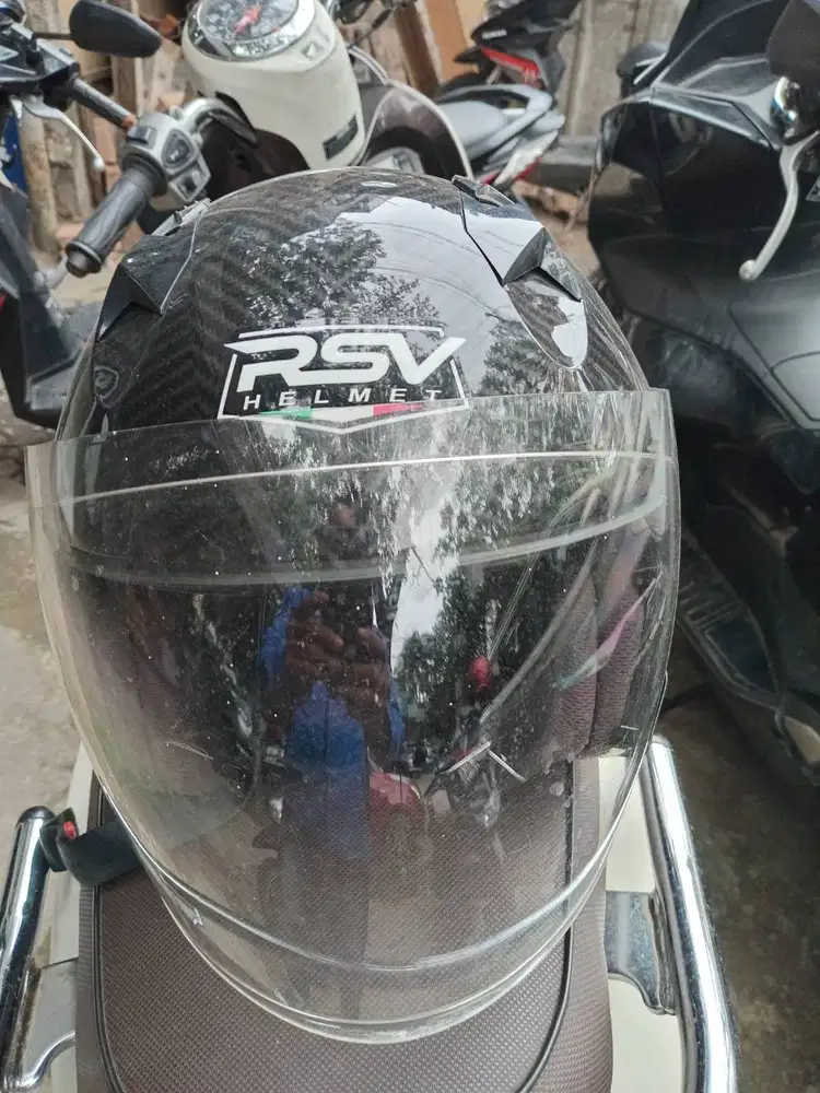 Jual Helm kondisi 75 %
