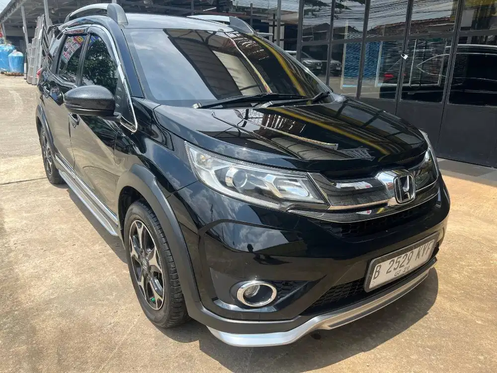 HONDA BRV Prestige 2017 Mulus