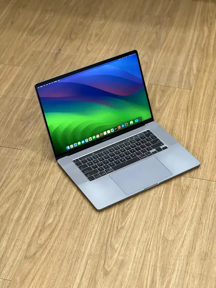 MacBook Pro 2019 16inch 16/512