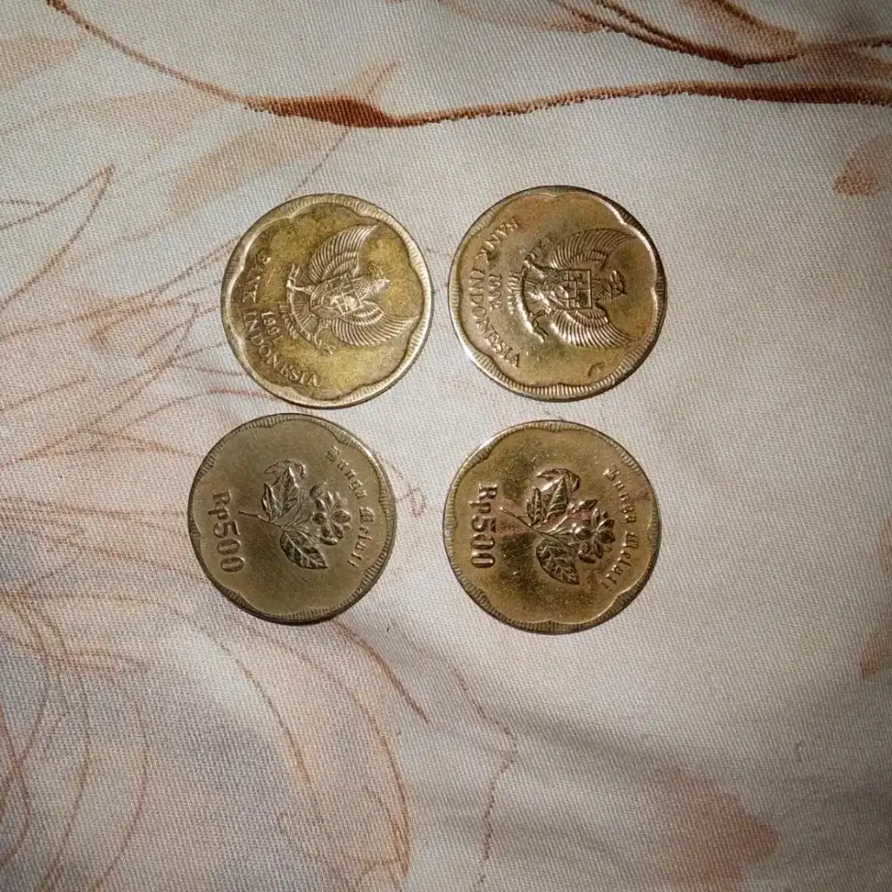 Uang koin 500 melati