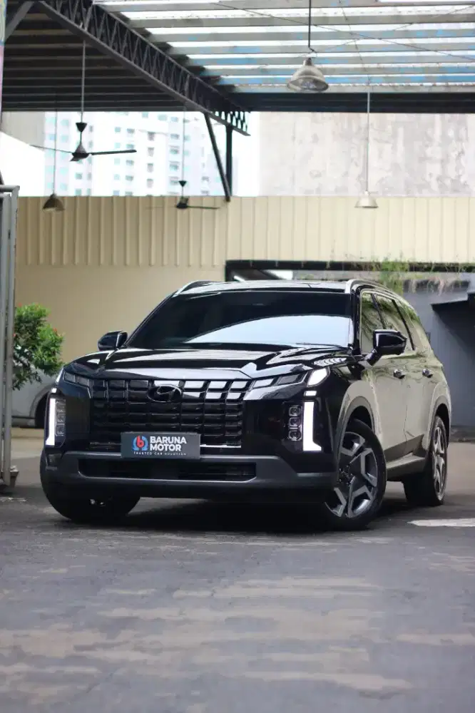 (LOW KM) Hyundai Palisade 2.2 Signature Facelift 2023 Istimewa
