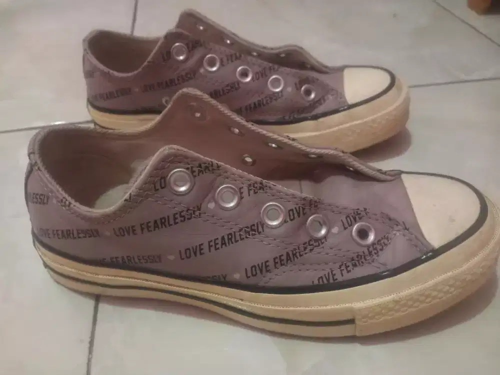 Sepatu converse cewek ory ( brg mulus ) 120k