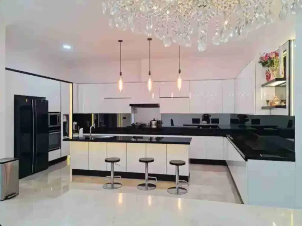 TURUN HARGA Dijual Rumah MEWAH SUTERA ALBA Alam Sutera