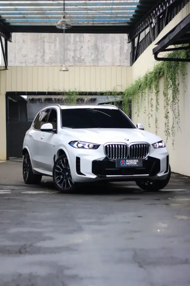 (Garanty Resmi) BMW X5 xDrive40i M Sport G05 LCi 2024 Putih