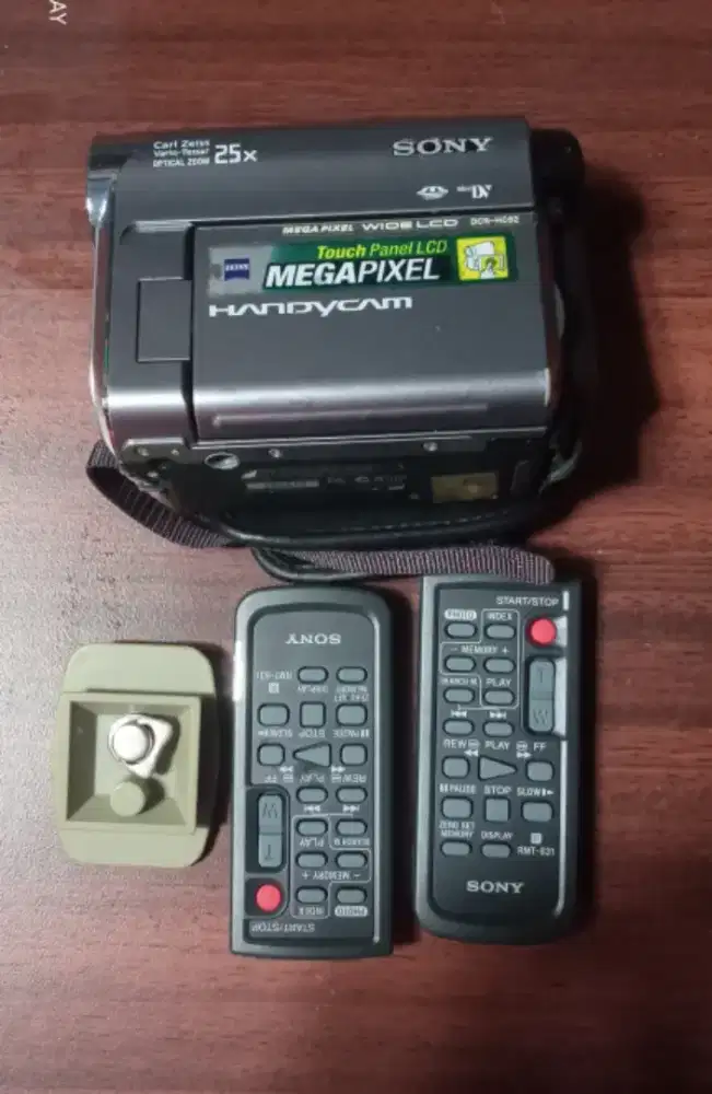 HANDYCAM MERK SONY 25X