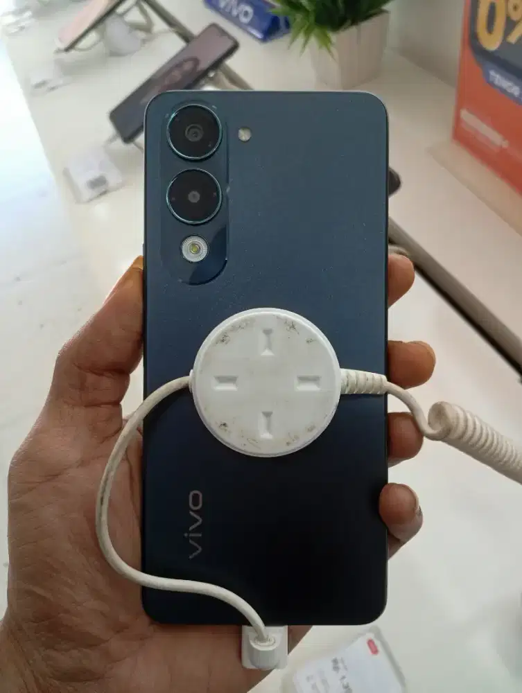 Vivo Y04s 8/128 New