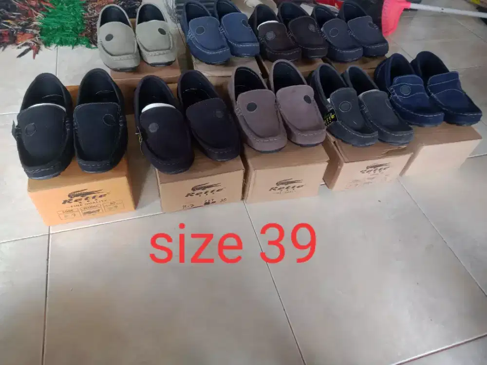 Sepatu kulit asli suede