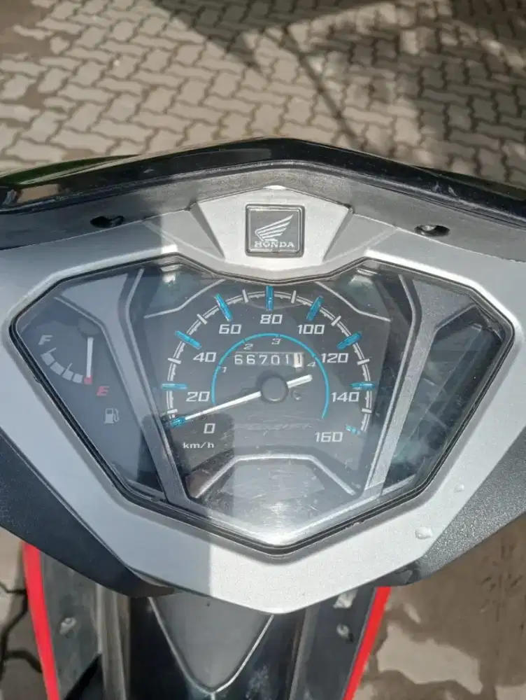 Dijual Honda Supra X 125 CW Fi Tahun 2018