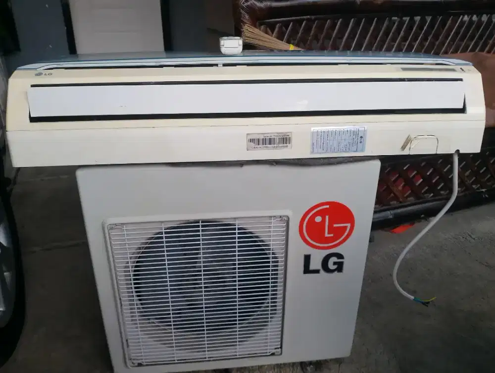 AC LG 1pk tinggal pasang