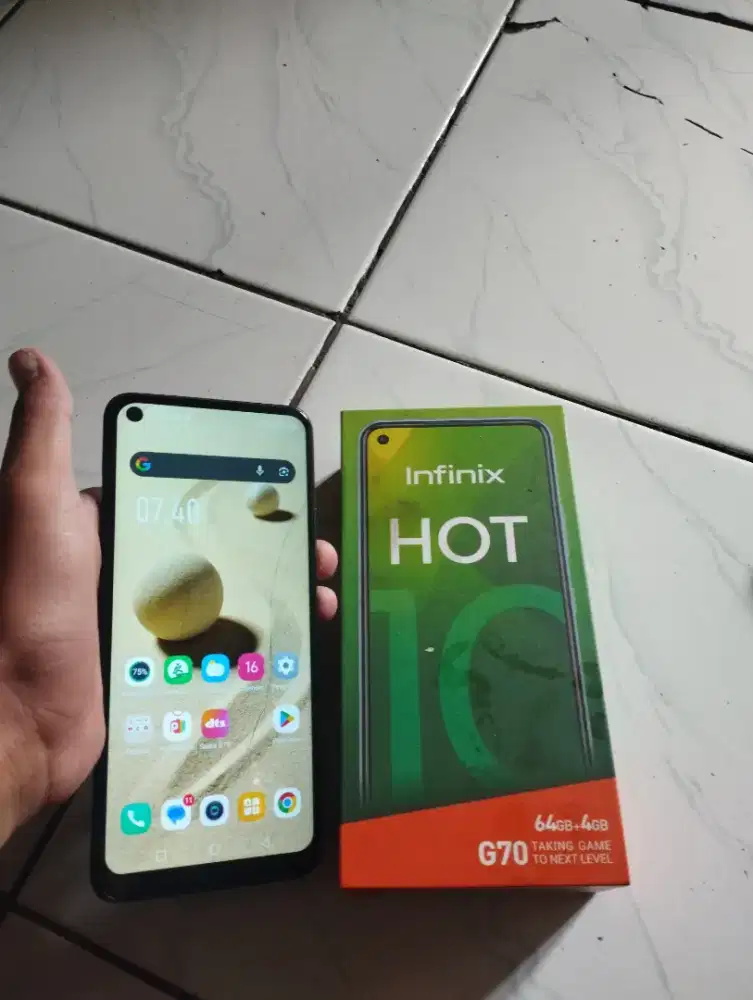 infinix hot 10 ram 4/64 dus+kabel casan kamera jernih