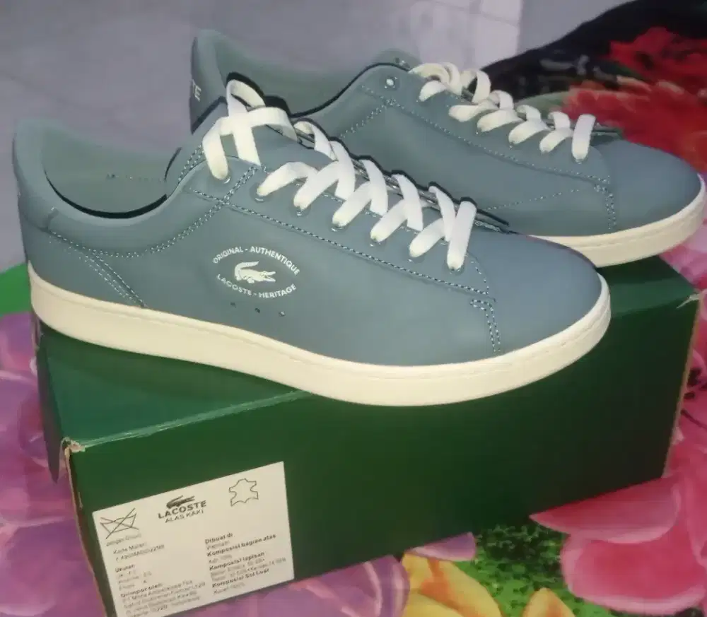 Sepatu Lacoste Carnaby Set Original ( Ukuran 41 )