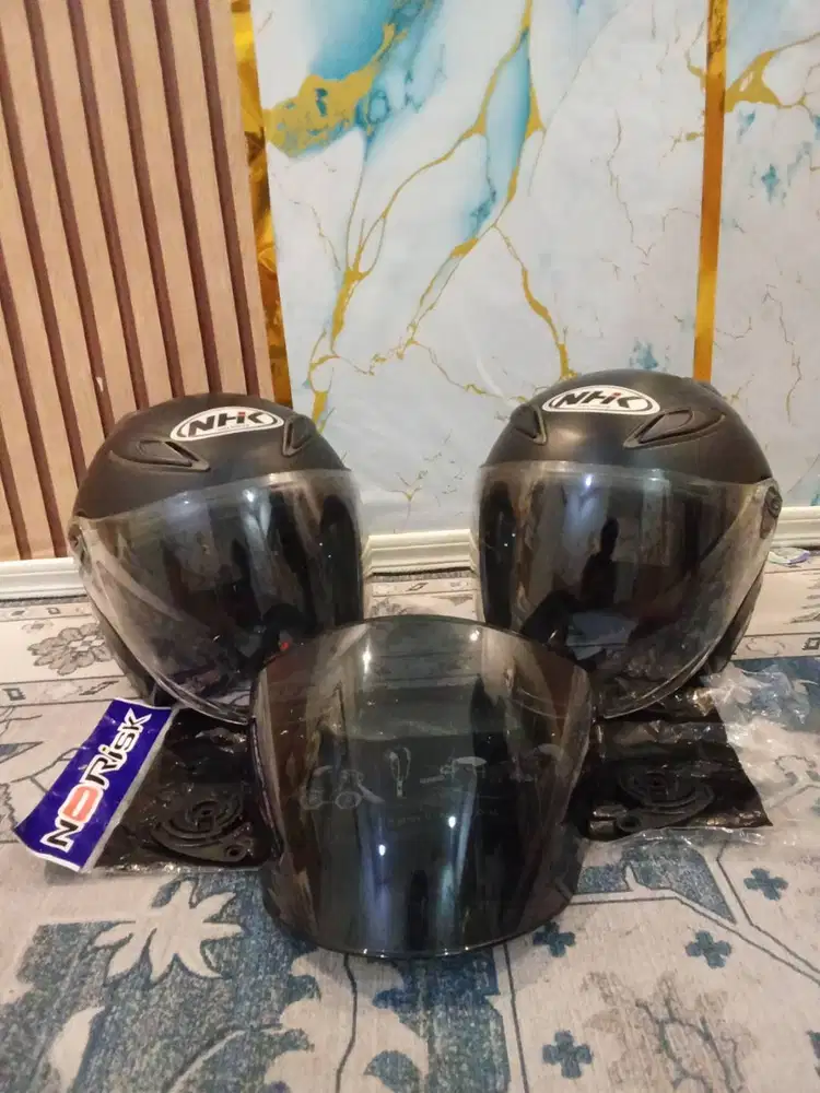 HELM NHK R6 COUPLE